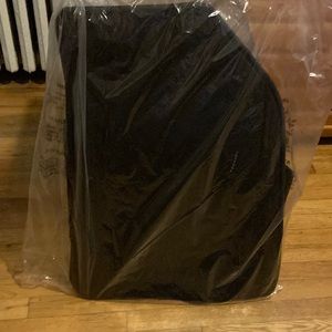 2019 Honda Accord LX All Black car mats never used in original sealed plastic